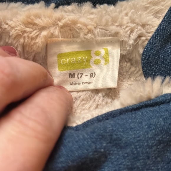 Adorable zip up 7-8 girls sweater. Zips all way blue and fur inside for warmth - Picture 3 of 3